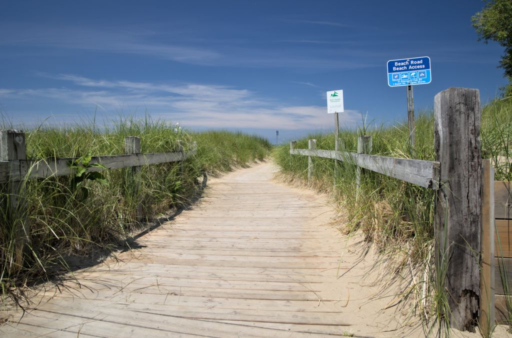 Dojście do plaży a dzieci w wózku