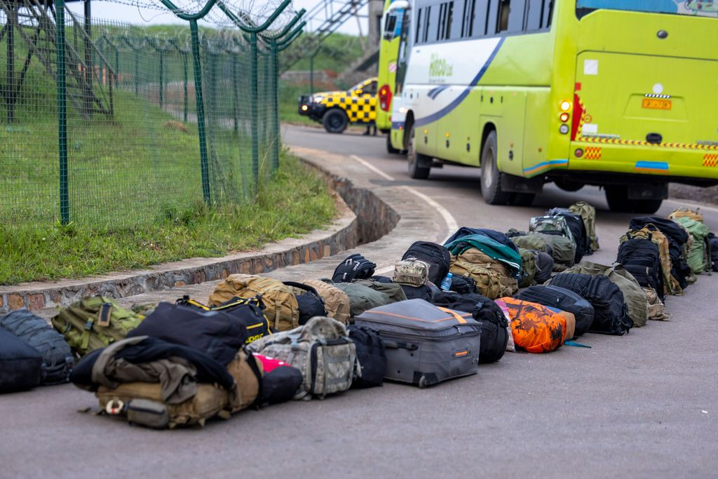 Praktyczne atrakcje i logistyka: kolejki, pogoda, tempo zwiedzania